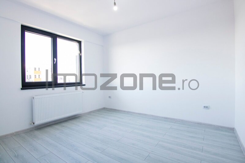 Metrou Pacii, 2 camere cu gradina de 150 mp, comision 0%